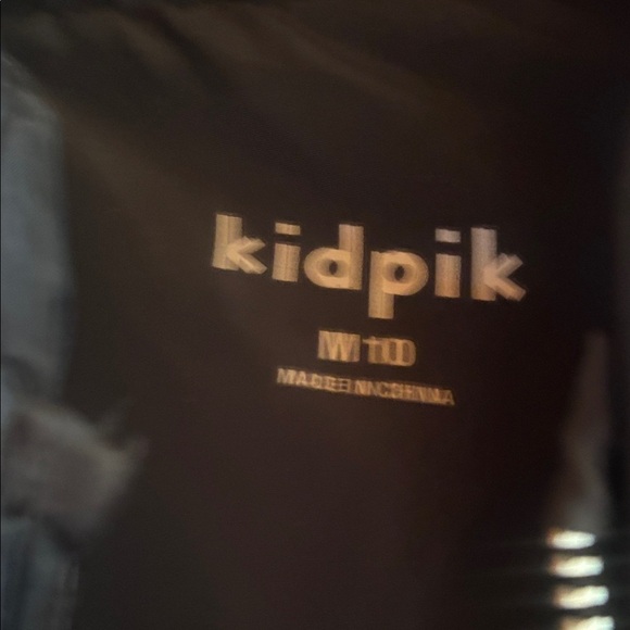 Kidpik Quilted Black Vest for Kids - Picture 2 of 4